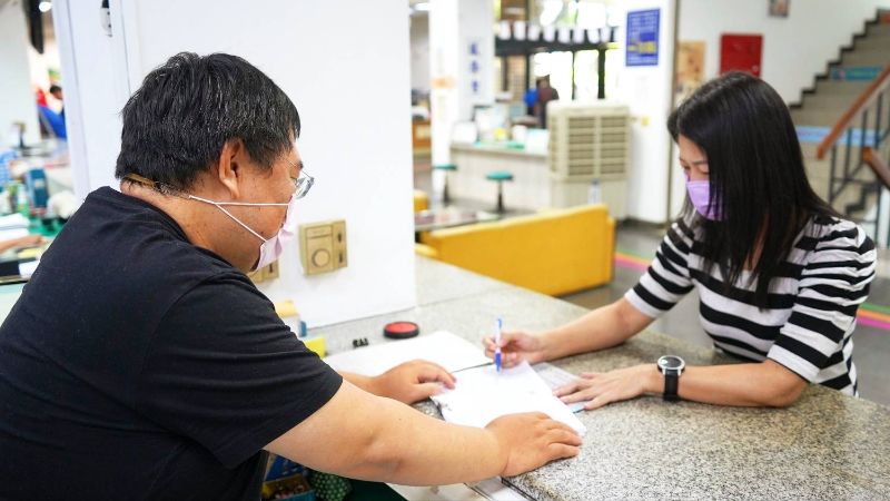 屏東縣政府持續強化地政防詐機制 盡可能在關鍵時刻替民眾守住最後一道防線 屏東縣政府持續強化地政防詐機制 盡可能在關鍵時刻替民眾守住最後一道防線